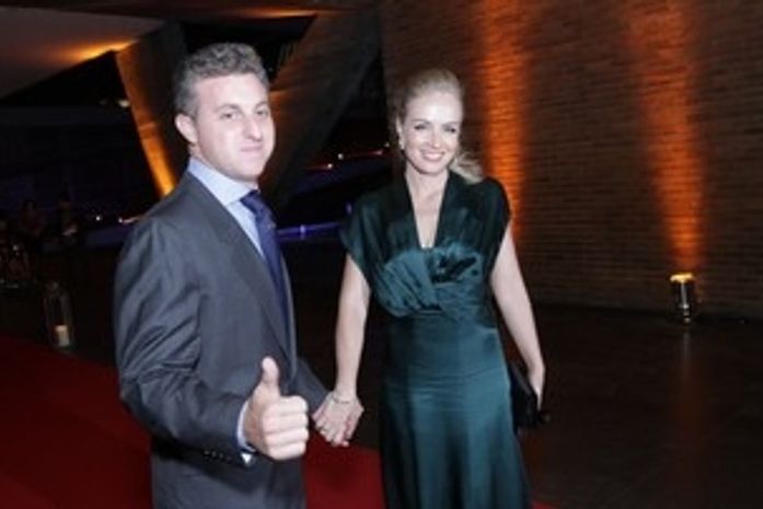 Luciano Huck constrói mansão com boate e heliponto
