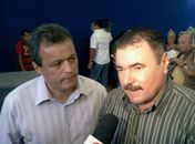 Secretário Mozart Amaral e o prefeito Cícero Almeida 