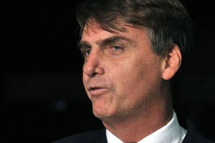 Bolsonaro: que me cassem, não me interessa a opção sexual de Dilma