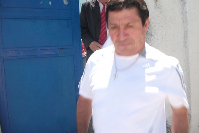 Mesmo com empurrão, saída de Luiz Pedro foi registrada