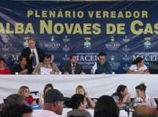 Parlamento na praça 