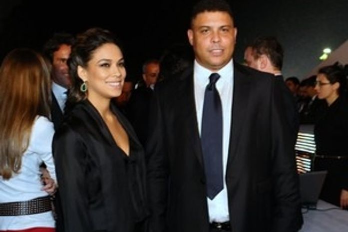 Após jogo beneficente, Ronaldo quer se reunir com Beckenbauer por dicas