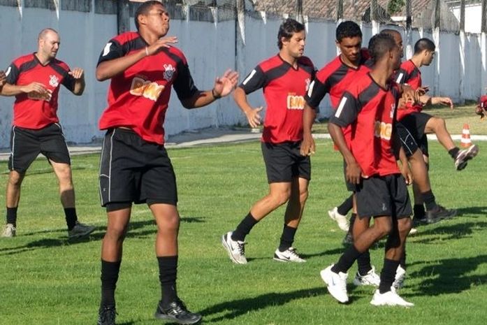 Jogadores do Corinthians de Pilar em atividade.