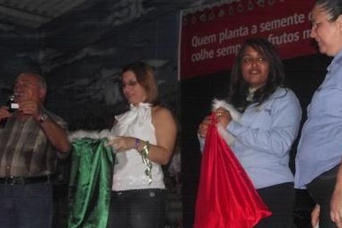 Usina Coruripe promove festa de confraternização para funcionários.