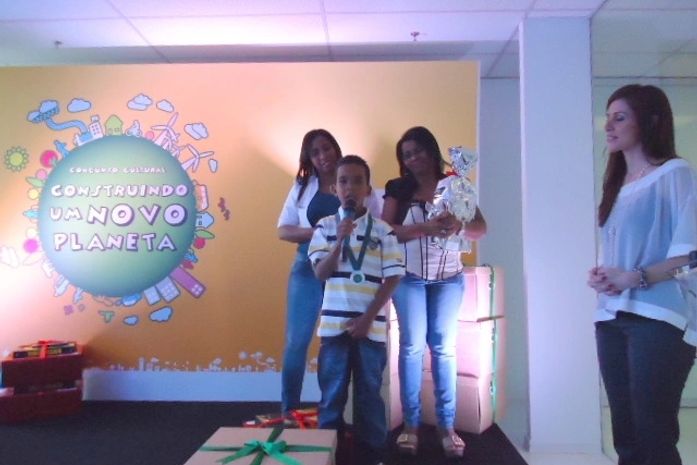 Instituto Airton Senna Homenageia aluno ganhador do Concurso “Construindo um novo Planeta”.
