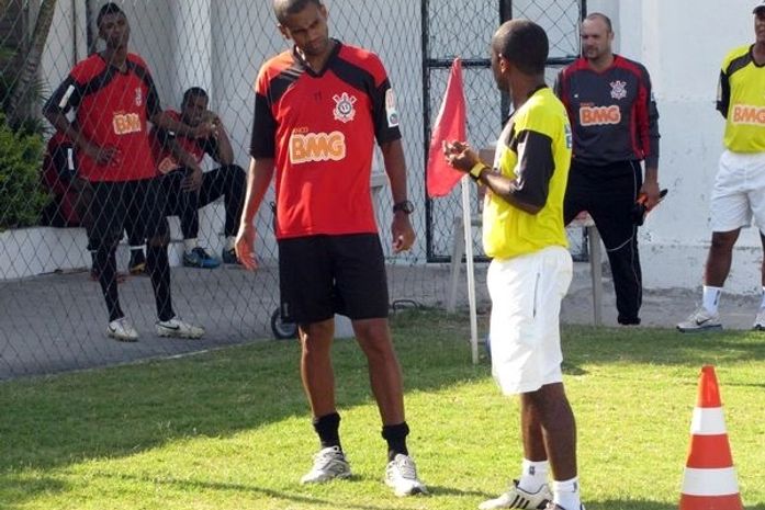 Novo reforço do Corinthians chega e promete empenho pelo tricolor