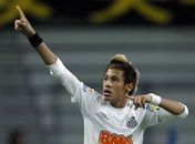 Barcelona planeja vender 2 jogadores para "aliviar" compra de Neymar