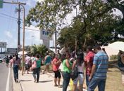 Eleitores na fila