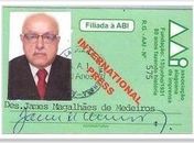 James Magalhães recebe carteira de sócio da Associação Alagoana de Imprensa