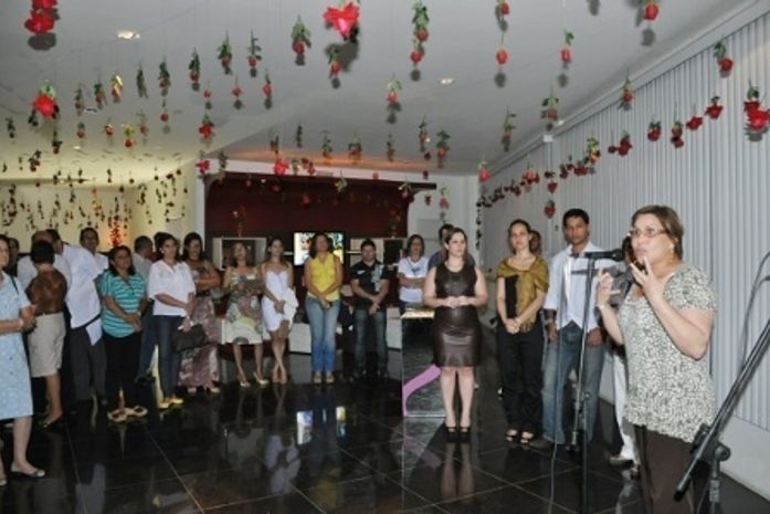 Emoção marca lembrança dos 13 anos sem Ceci