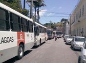 Rodoviários paralisam atividades e ameaçam fazer novas suspensões
