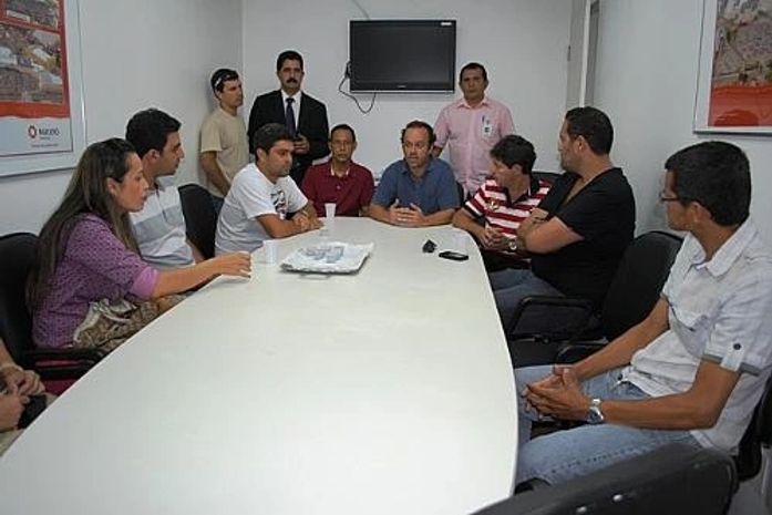 Reunião entre os lojistas
