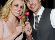 Anel de noivado de Britney Spears custou US$ 90 mil