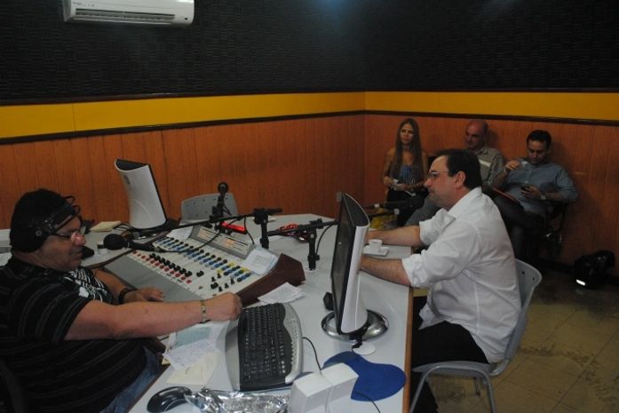 Luciano deseja feliz Natal e 2012 com mais realizações