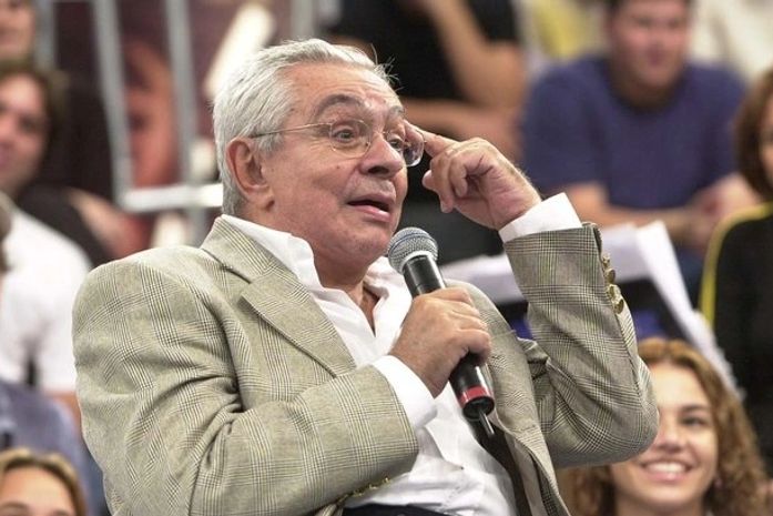 Rio de Janeiro: Chico Anysio volta para o CTI