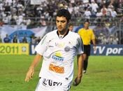 Meia Gustavo deixa o ASA e segue para o futebol coreano