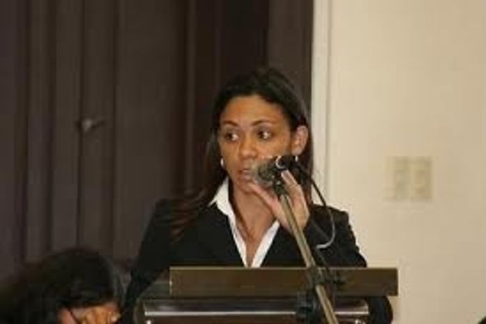 deputada Flavia Cavalcante