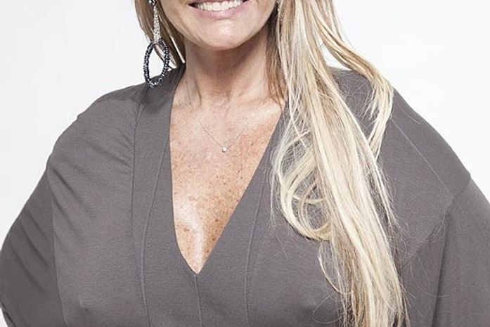 "Creio que homem é incapaz de amar", diz Monique Evans