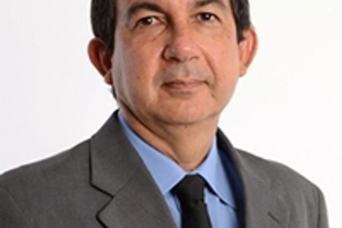 Coordenador do Plano Decenal de Arapiraca visita rádio em Palmeira