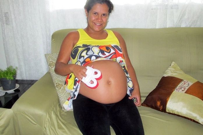 Após perder filhas em chuva na serra do RJ, mãe comemora nova gravidez