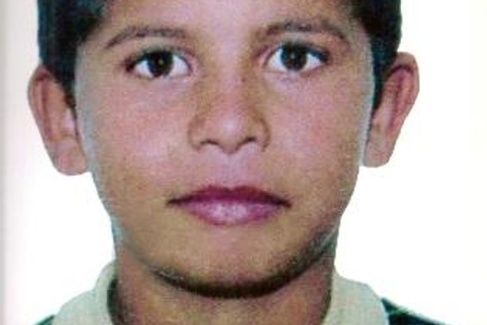 Mãe procura criança desaparecida há oito dias