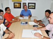 Senador Renan recebeu representantes da cooperativa nesta  segunda