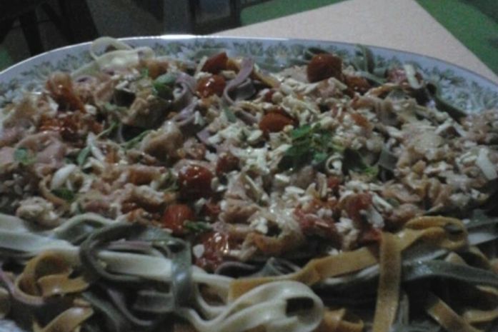 Fettuccine Quattro Colori com Ceviche de Surubim defumado