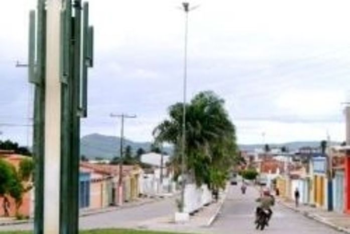Prefeito deixa de pagar consórcio e perde 920 cisternas para o município