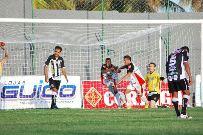Corinthians-AL 4 x 1 ASA.