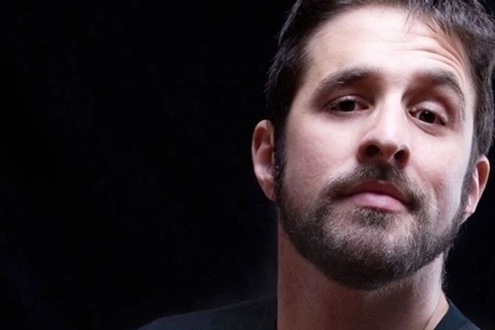 Rafinha Bastos estreia na RedeTV! com apenas 1 ponto no ibope