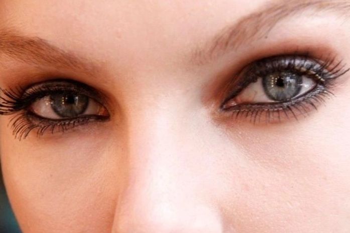 SPFW reafirma maquiagem básica, com leve realce nos olhos