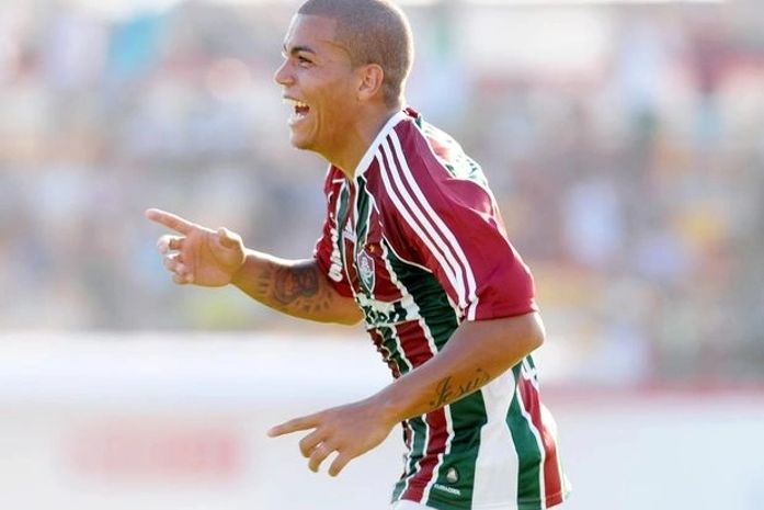 Com time "B", Fluminense vence o Friburguense na estreia do estadual