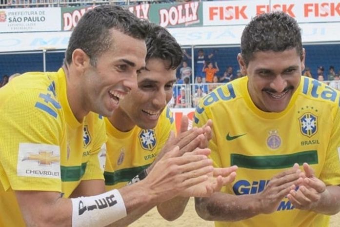 Brasil supera seleção do mundo e é campeão do Desafio Internacional