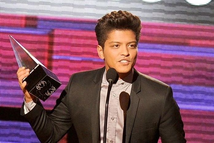 Bruno Mars quer conhecer futura mulher em turnê no Brasil