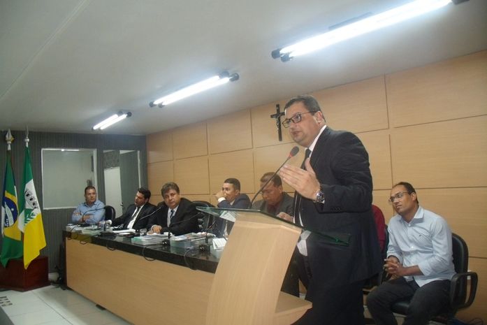 Dr. Fábio diz que Frigovale tem que respeitar o trabalho dos marchantes