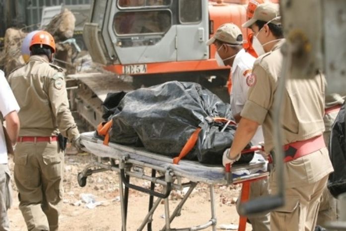 Tragédia no centro do Rio registra 11 mortos, diz Corpo de Bombeiros