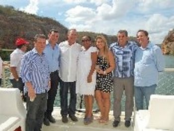 Renan com desembargador Washington,Mellina,prefeitos Cristhiano Matheus,Luciano Barbosa e os vereadores da região