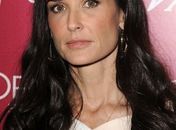 Após reabilitação, Demi Moore estrelará filme com Dakota Fanning