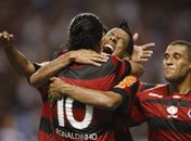 Com Luxa pressionado, Fla bate Potosí e vai à fase de grupos