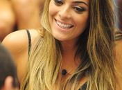 "BBB12": Monique diz que tem ímã para jogador de futebol