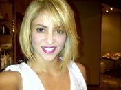 Carlinhos Brown convida Shakira para cantar em seu CD,