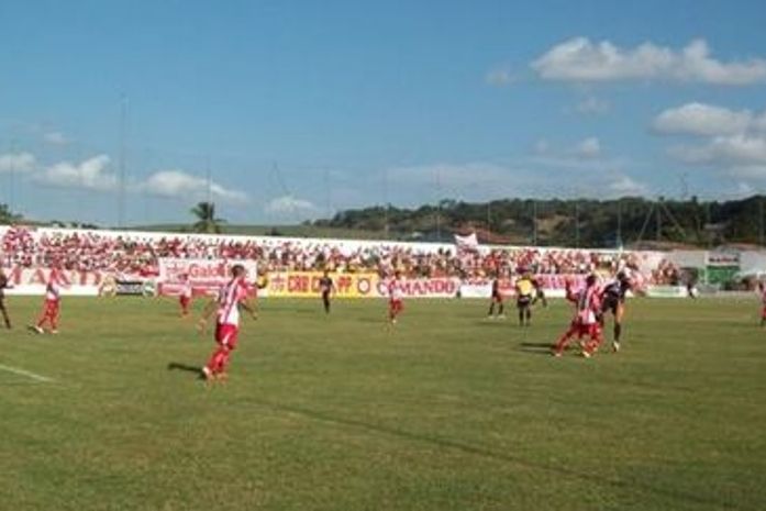 Rodrigo Dantas marca dois e garante vitória do CRB sobre o Sport