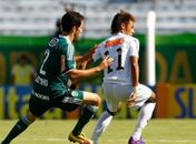 Palmeira dá "presente de grego" ao Santos e vence o clássico