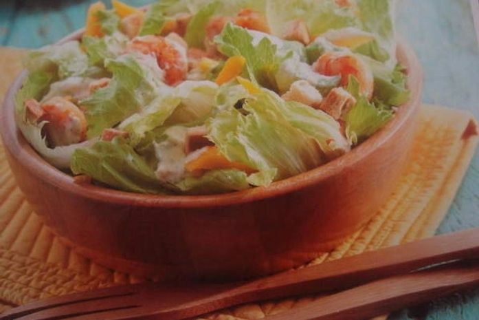 Salada de camarão