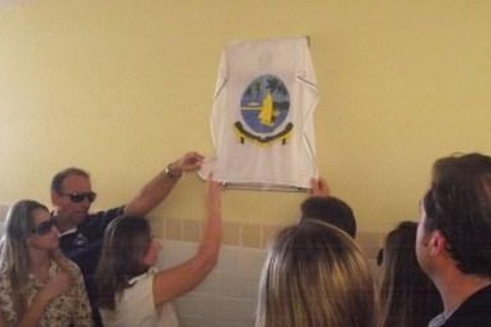 Prefeito Marx Beltrão realiza inauguração de escola gigante