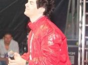 Filha do cantor gospel Regis Danese luta contra leucemia, diz jornal