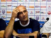 Com time forte no ataque e na defesa, técnico do CSA enaltece elenco