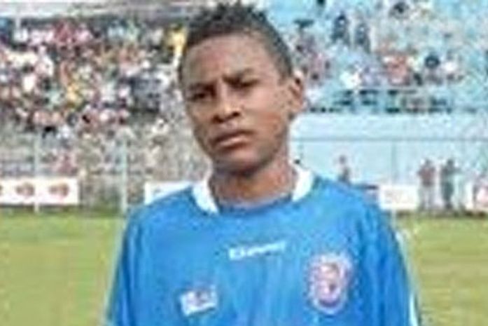 Após mal súbito, jovem morre em teste no Vasco