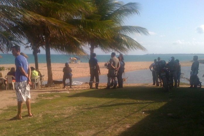 Homem morre após sofrer infarto na praia de Guaxuma