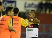 Alagoano Zé Carlos cobra reação da equipe do Criciúma no Catarinense